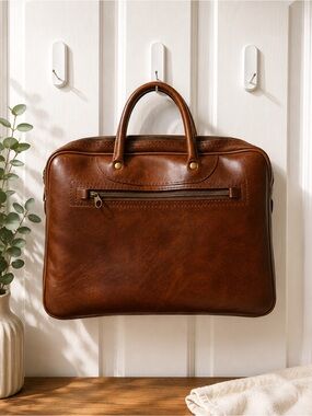 Classic Brown Leather Briefcase - Unbranded